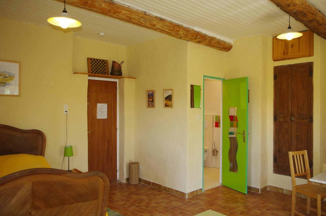 Chambres D'Hotes La Grange Au Negre Alba-la-Romaine Ruang foto