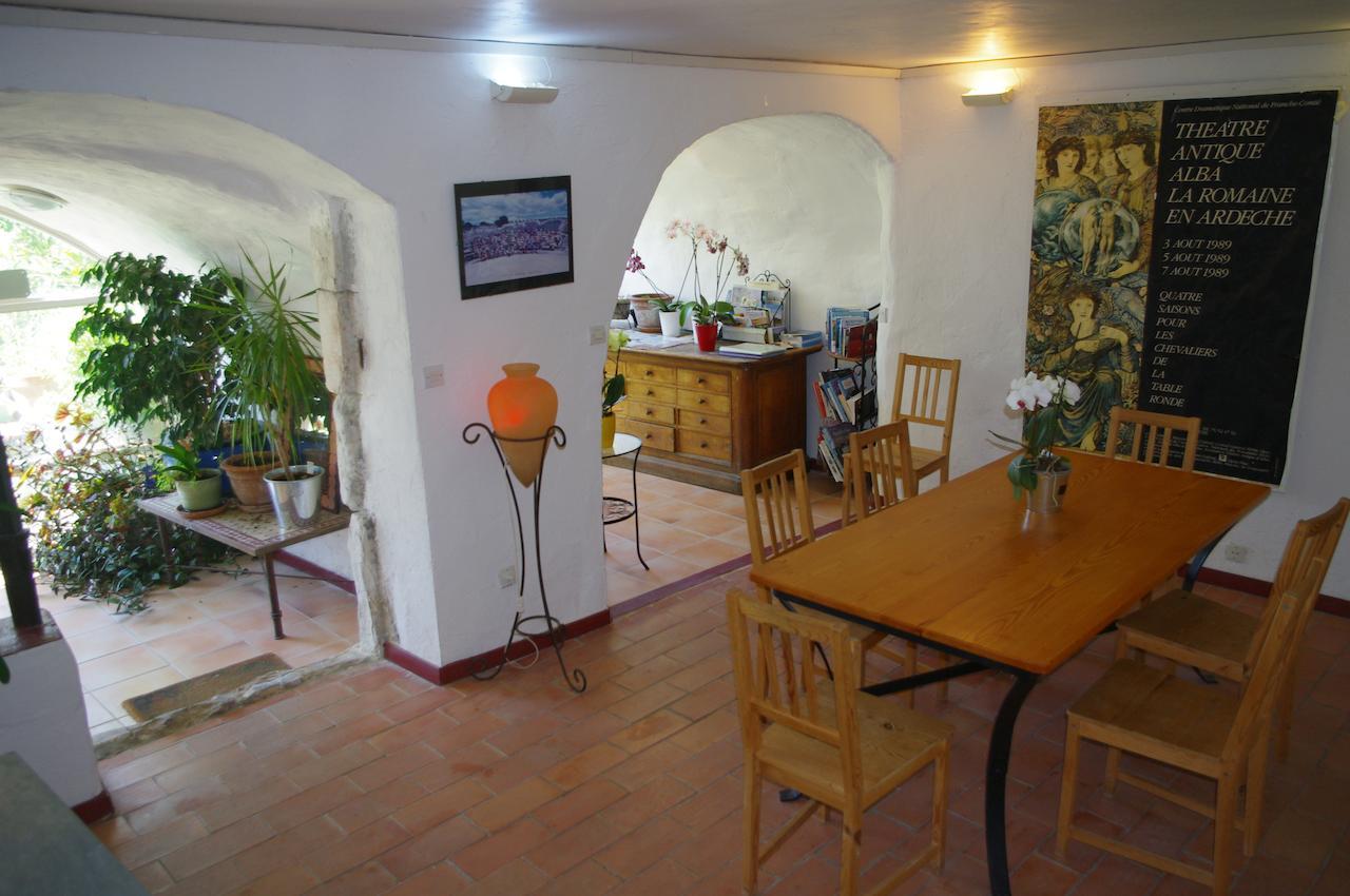 Chambres D'Hotes La Grange Au Negre Alba-la-Romaine Bagian luar foto